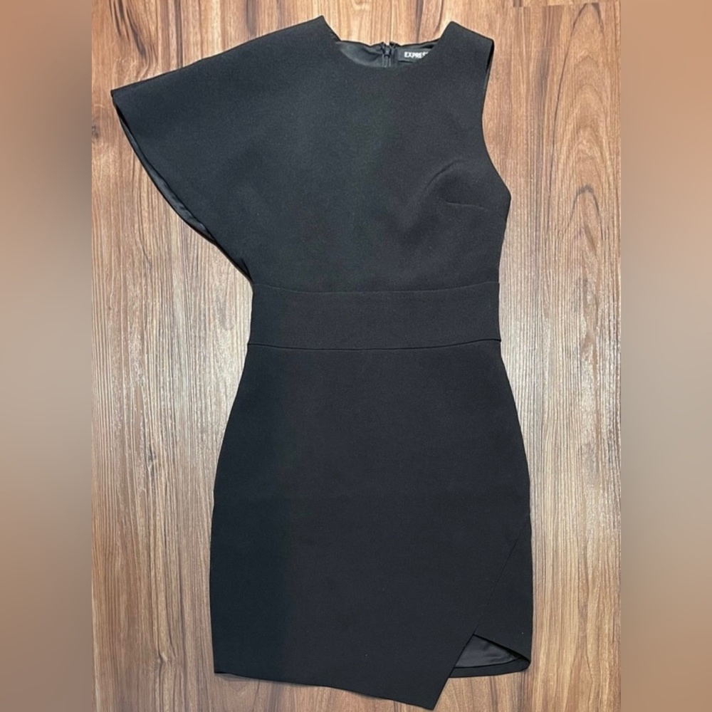 Express Black One Sleeve Sheath Evening Formal Dress - 0 US